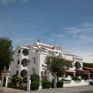 Garfild 2 Pensionat